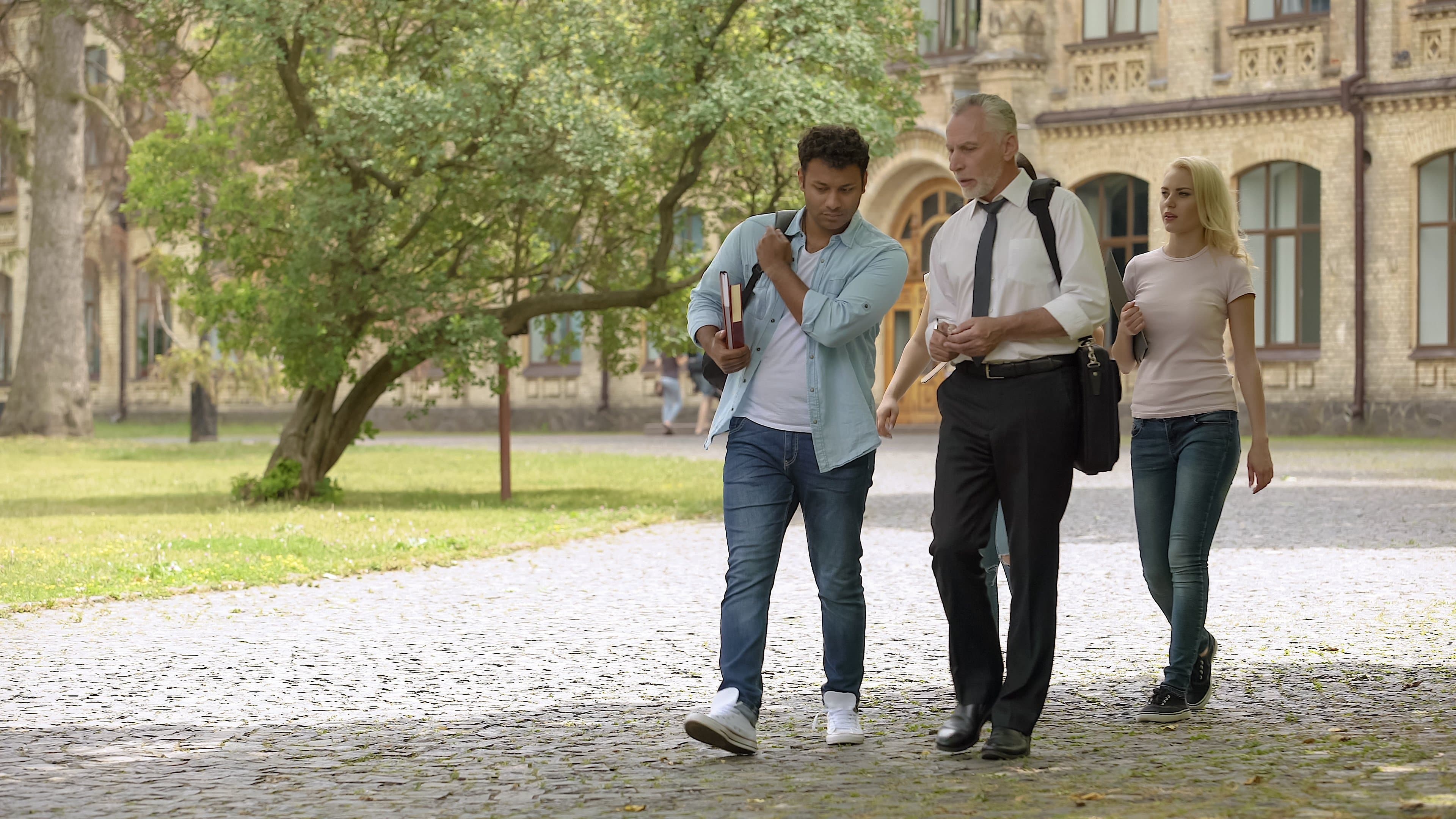 What Does It Take to Lead a College? These 3 Things